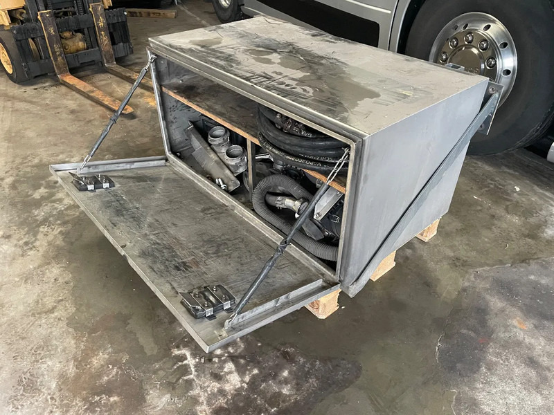 Scania R450 NG POMP/ COMPRESSER - Tractor unit: picture 5 Scania R450 NG POMP/ COMPRESSER - Tractor unit: picture 5