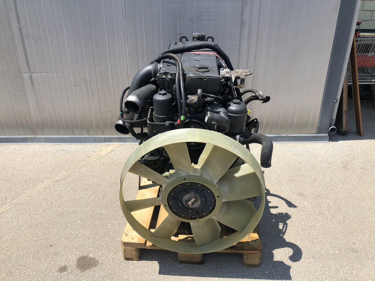 AXOR OM926LA EURO 3 - Engine and parts for Truck: picture 1 AXOR OM926LA EURO 3 - Engine and parts for Truck: picture 1