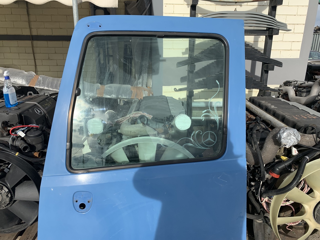 Door and parts for Truck DOOR ACTROS MP2-3 LEFT AND RIGHT MEGA SPACE CAB: picture 15