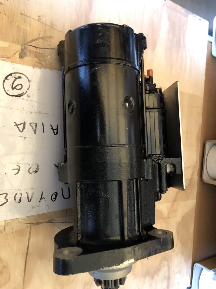 MAN STARTING MOTOR 24V MITSUBISHI - Starter for Truck: picture 2 MAN STARTING MOTOR 24V MITSUBISHI - Starter for Truck: picture 2