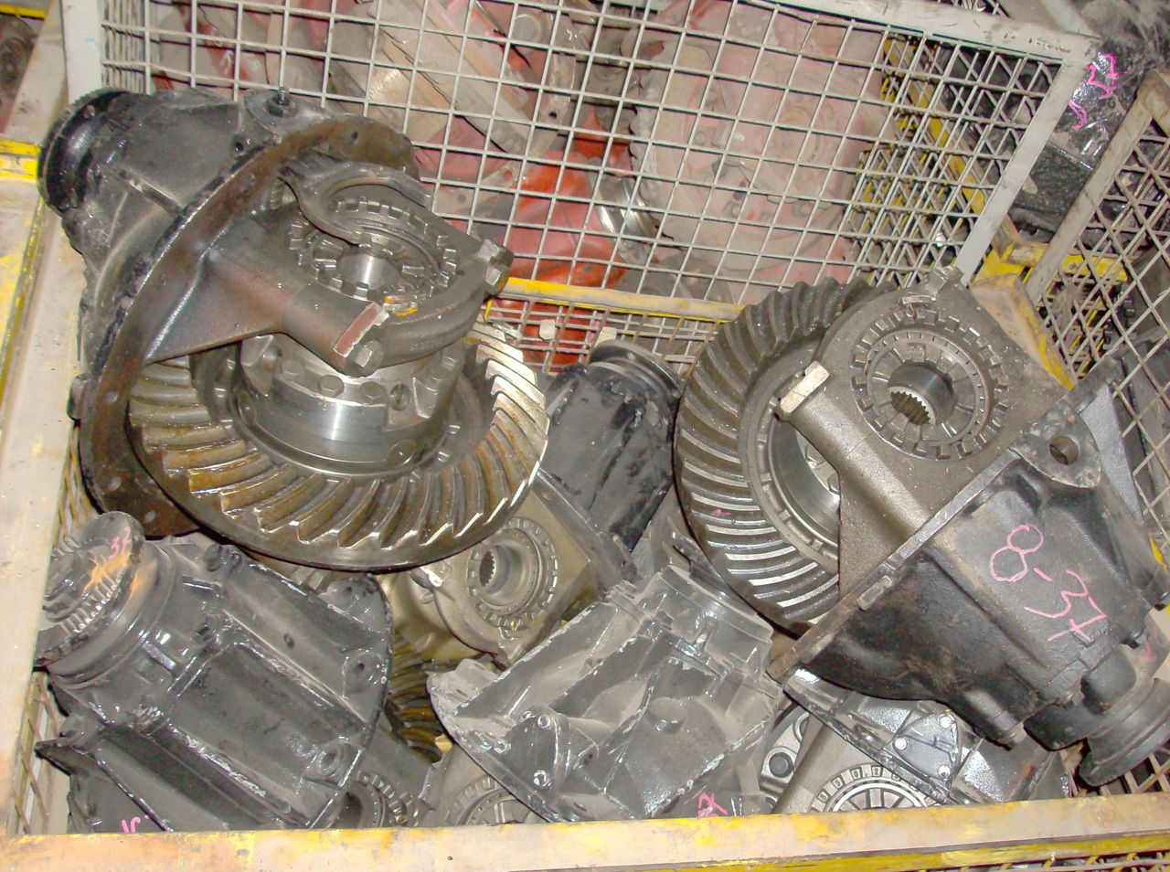 Rear axle MERCEDES-BENZ REAR AXLE FOR ACTROS MP4 FINAL DRIVE R440 18:47: picture 8