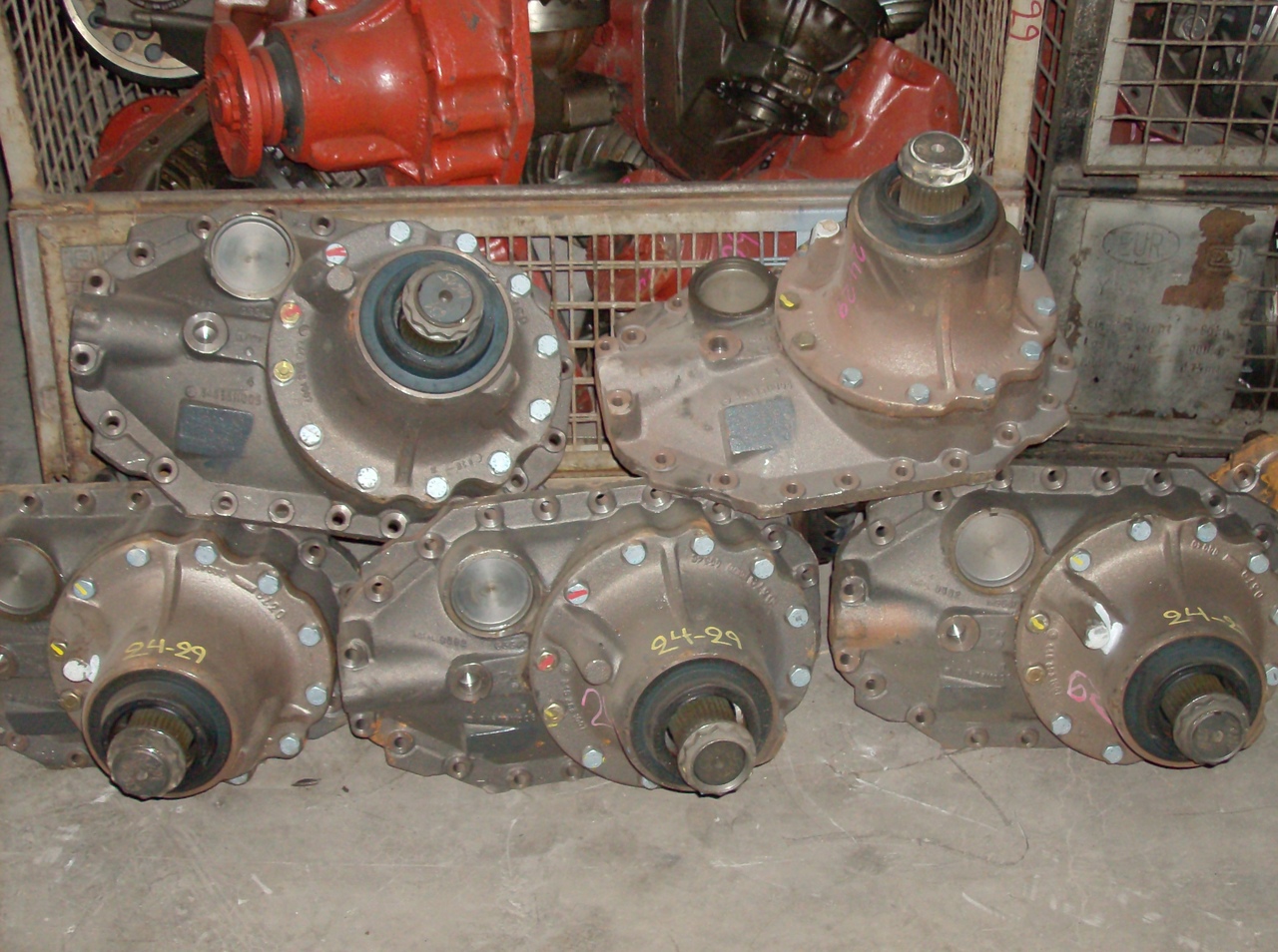 Rear axle MERCEDES-BENZ REAR AXLE FOR ACTROS MP4 FINAL DRIVE R440 18:47: picture 16