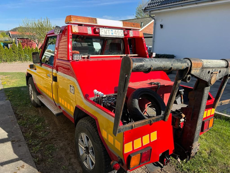 Toyota LAND CRUISER 70 P - Tow truck: picture 2 Toyota LAND CRUISER 70 P - Tow truck: picture 2