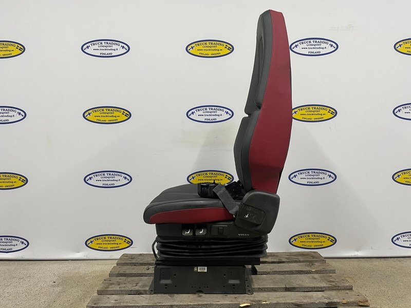 Volvo FH - Seat: picture 2 Volvo FH - Seat: picture 2
