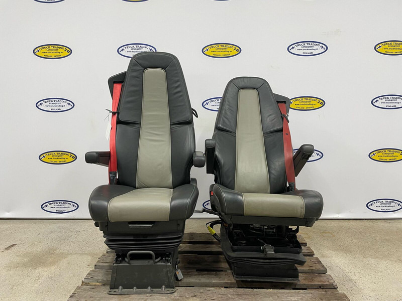 Volvo FH - Seat: picture 1 Volvo FH - Seat: picture 1