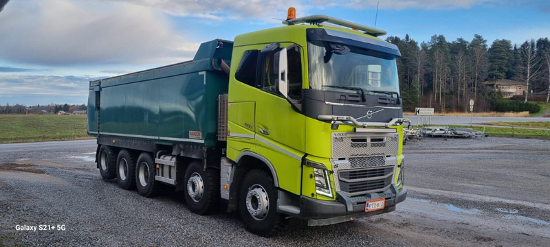 Volvo FH16 650 - Tipper: picture 2 Volvo FH16 650 - Tipper: picture 2
