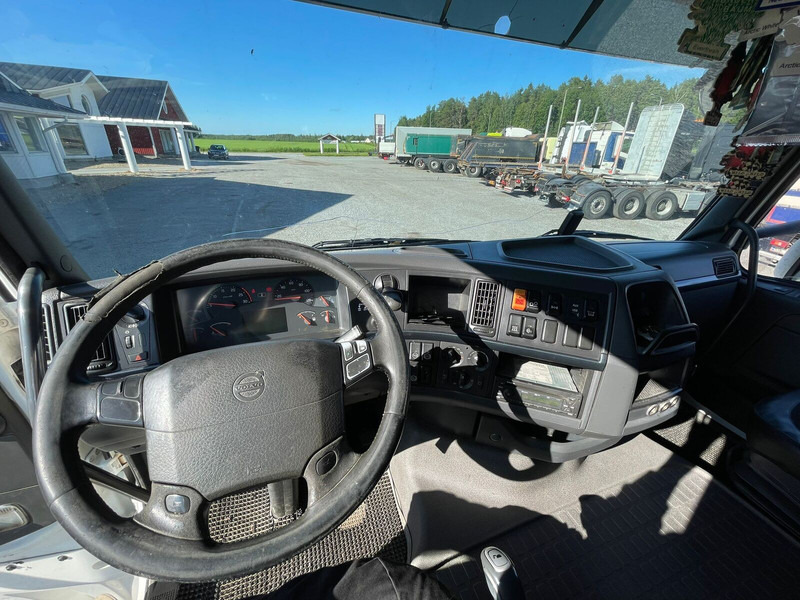 Leasing of Volvo FH500 6x2 Volvo FH500 6x2: picture 16