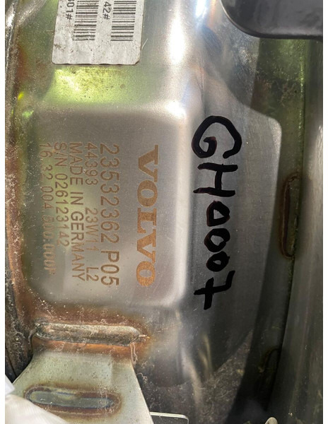Volvo VER5 - Muffler: picture 5 Volvo VER5 - Muffler: picture 5