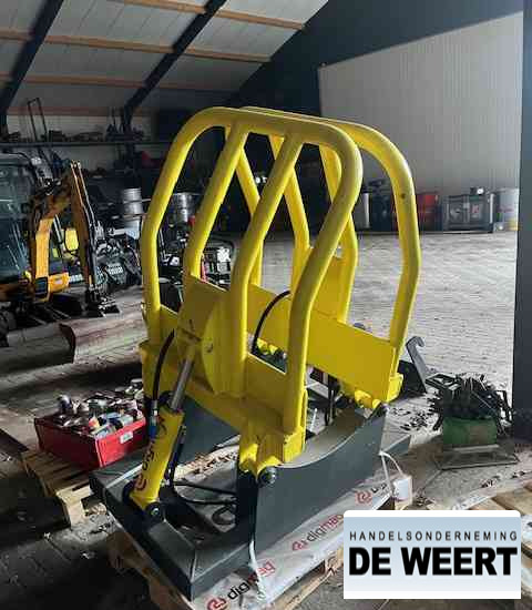Digmag ronde balenklem + manitou snelwissel - Clamp for Agricultural machinery: picture 4 Digmag ronde balenklem + manitou snelwissel - Clamp for Agricultural machinery: picture 4
