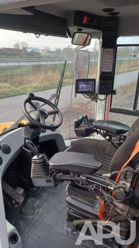 Wheel loader Liebherr L576 Xpower: picture 13