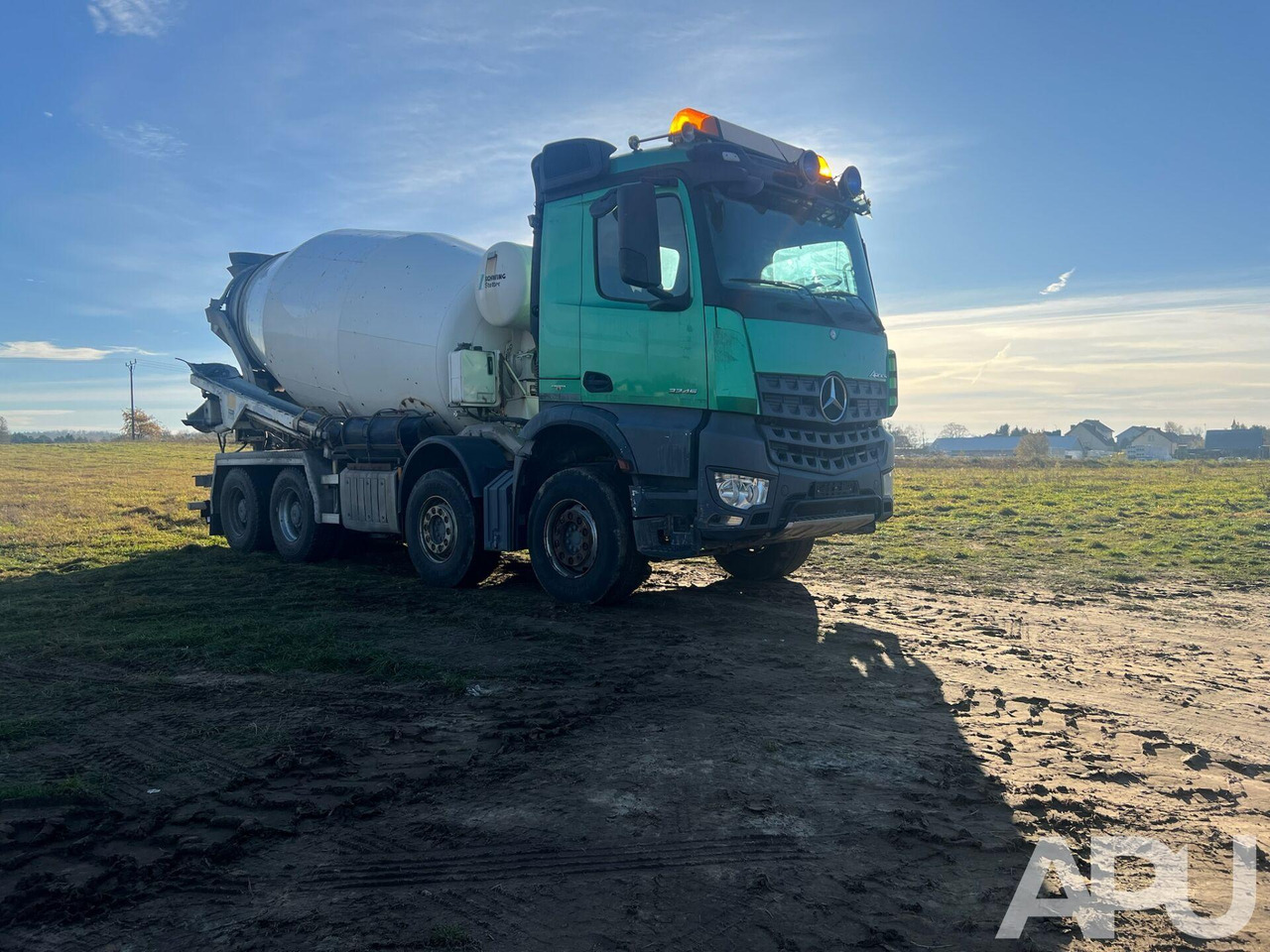 Concrete mixer truck Mercedes Arocs 3245: picture 8