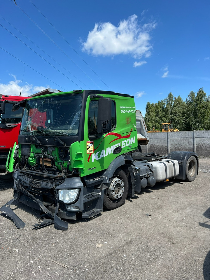 Mercedes-Benz Actros 1840 - Cab chassis truck: picture 1 Mercedes-Benz Actros 1840 - Cab chassis truck: picture 1