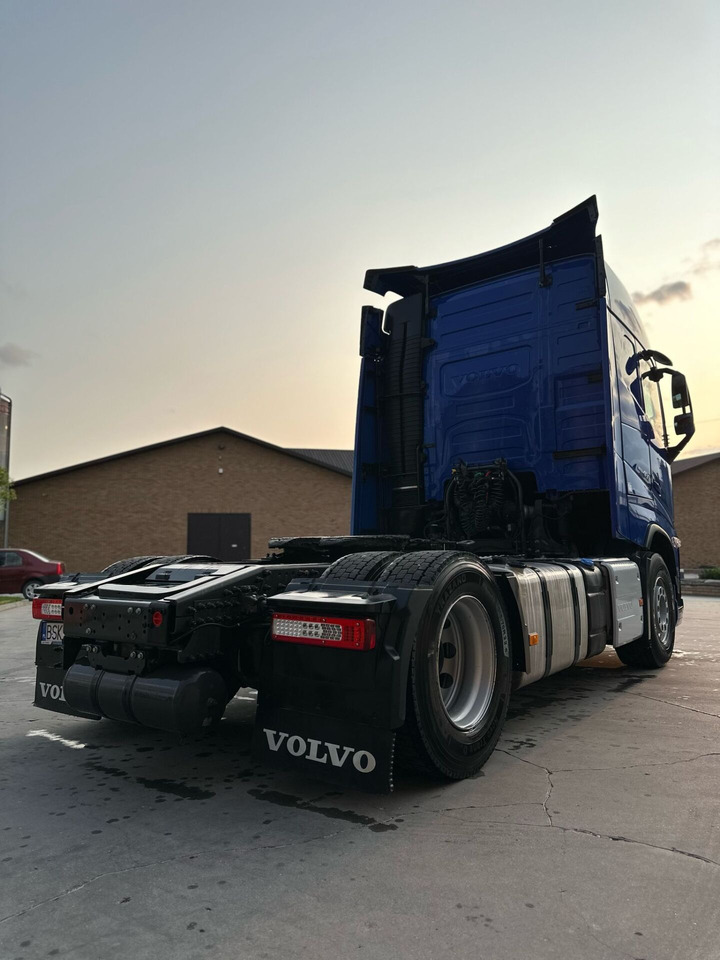 Volvo FH460 - Tractor unit: picture 3 Volvo FH460 - Tractor unit: picture 3