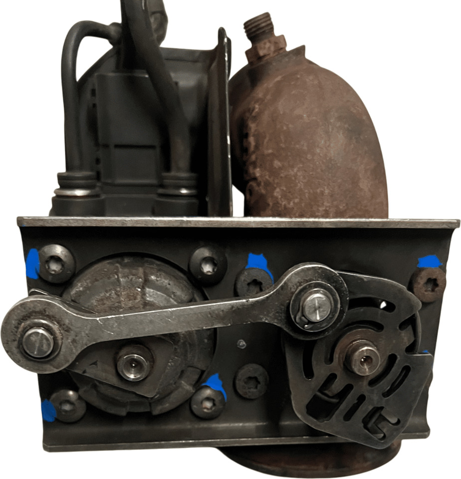 DAF EGR KLEP XF106 GEBRUIKT + BORGEN |2256369 - EGR cooler for Truck: picture 3 DAF EGR KLEP XF106 GEBRUIKT + BORGEN |2256369 - EGR cooler for Truck: picture 3
