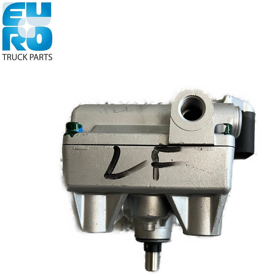 DAF LF VTG TURBO ACTUATOR GEREVISEERD + STATIEGELD 1710831R - Turbo for Truck: picture 4 DAF LF VTG TURBO ACTUATOR GEREVISEERD + STATIEGELD 1710831R - Turbo for Truck: picture 4
