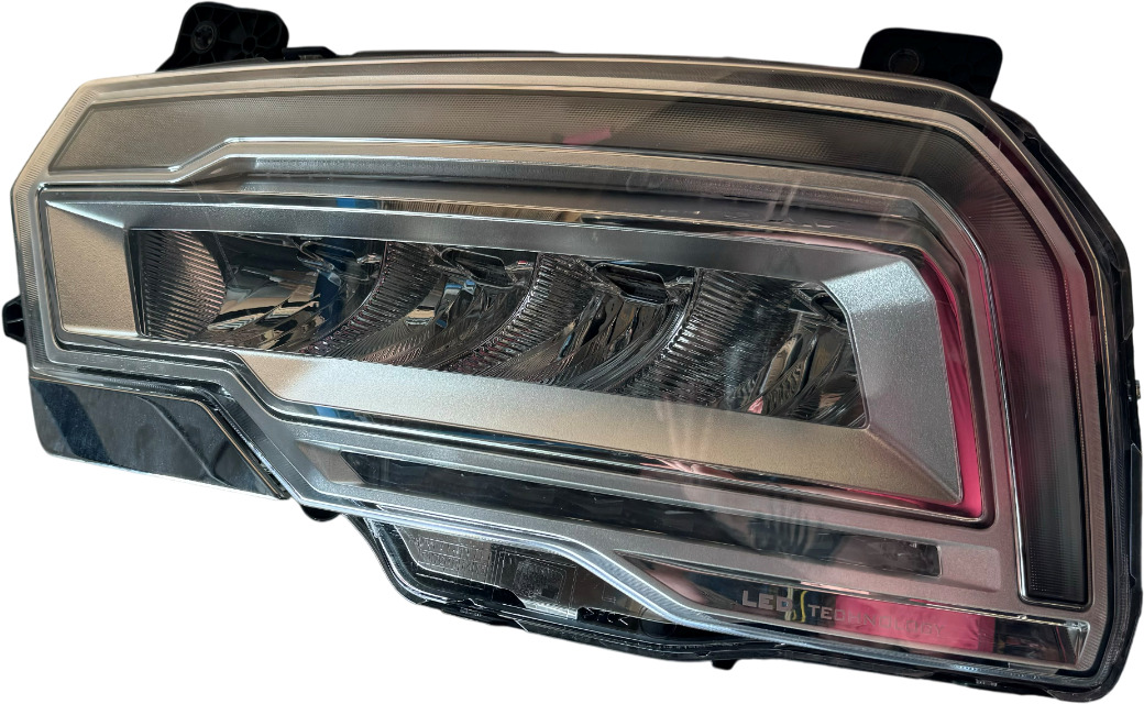DAF XD XF XG LED KOPLAMP RRV LINKS GEBRUIKT 2188970U - Headlight for Truck: picture 1 DAF XD XF XG LED KOPLAMP RRV LINKS GEBRUIKT 2188970U - Headlight for Truck: picture 1