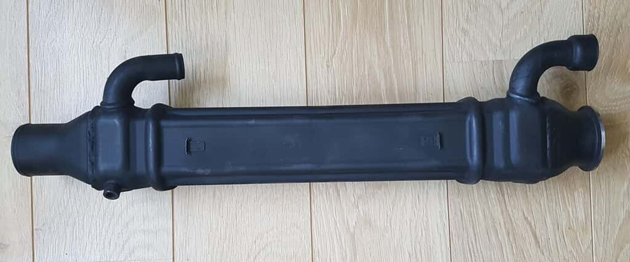 Scania euro 6 EGR RECIRCULATOR 2074600R + €300 STATIEGELD - EGR cooler for Truck: picture 1 Scania euro 6 EGR RECIRCULATOR 2074600R + €300 STATIEGELD - EGR cooler for Truck: picture 1