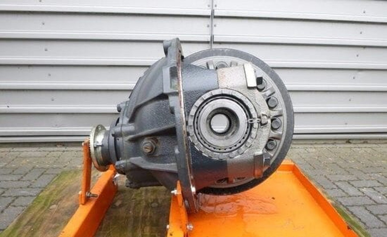 VO FL- RVI Differentieel MERITOR RATIO 4,50 1/450 P11150 - Differential gear for Truck: picture 3 VO FL- RVI Differentieel MERITOR RATIO 4,50 1/450 P11150 - Differential gear for Truck: picture 3