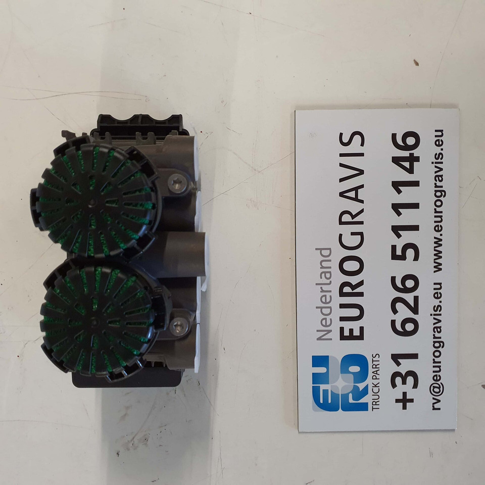 Volvo MODULATOR KNORR 22225552 - Brake valve for Truck: picture 3 Volvo MODULATOR KNORR 22225552 - Brake valve for Truck: picture 3