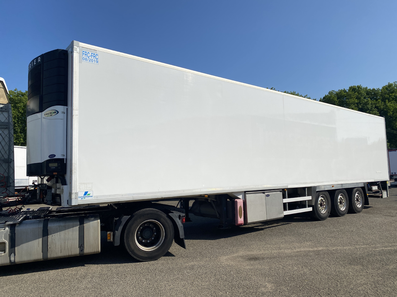 FRUEHAUF frigo - Refrigerated semi-trailer: picture 2 FRUEHAUF frigo - Refrigerated semi-trailer: picture 2