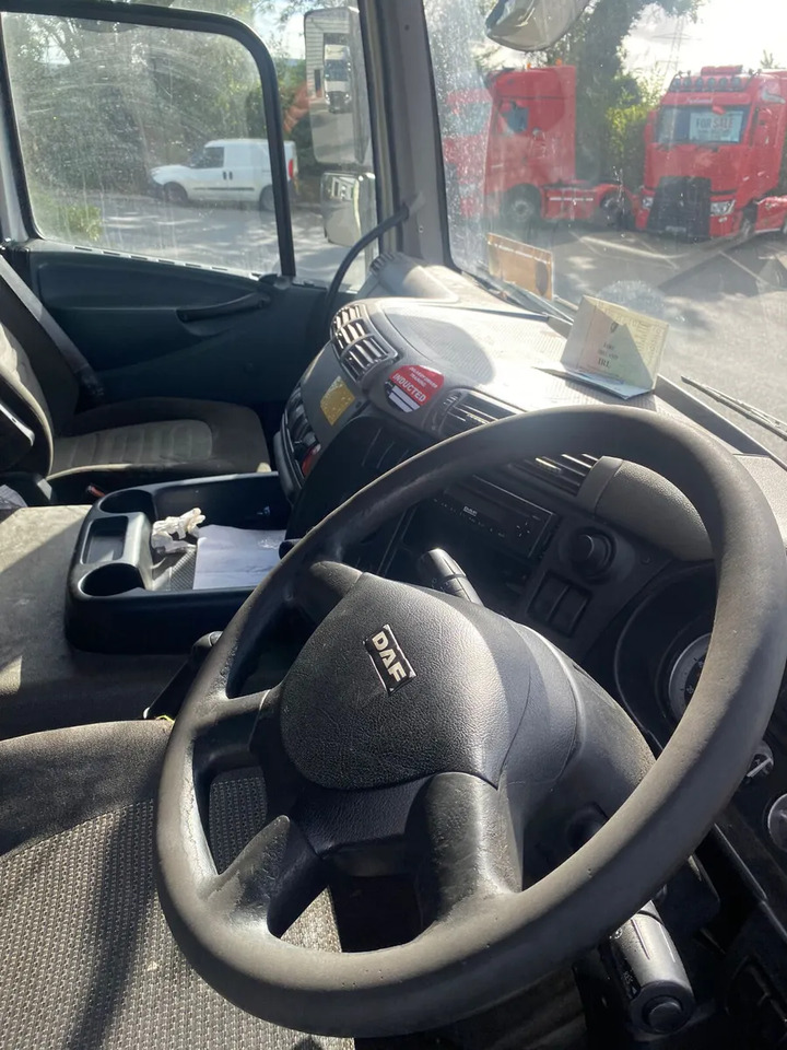 2012 DAF CF 65.250 4×2 Curtainsider - Curtain side truck: picture 5 2012 DAF CF 65.250 4×2 Curtainsider - Curtain side truck: picture 5