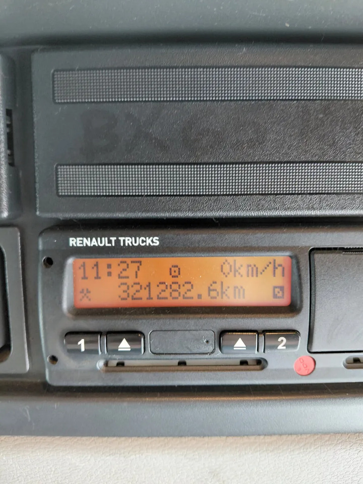 2015 D 18 Wide Curtainsider - Curtain side truck: picture 3 2015 D 18 Wide Curtainsider - Curtain side truck: picture 3