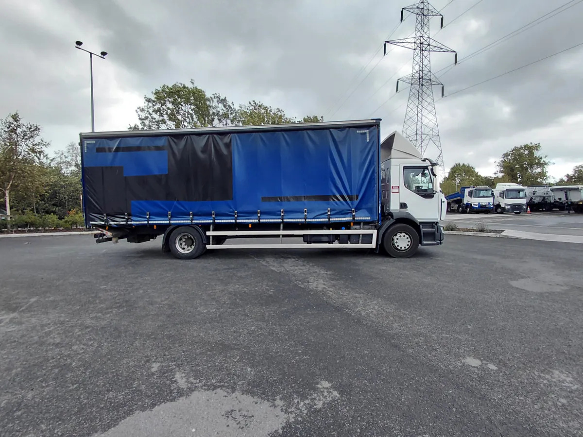 2020 Renault D18 Curtainsider - Curtain side truck: picture 2 2020 Renault D18 Curtainsider - Curtain side truck: picture 2