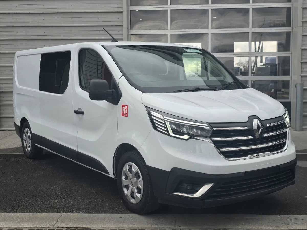 2025 Renault Trafic E-Tech Crew Cab - Crew cab van: picture 1 2025 Renault Trafic E-Tech Crew Cab - Crew cab van: picture 1