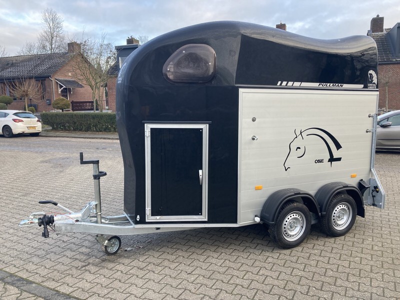 CHEVAL Liberté Gold One paardentrailer - Horse trailer: picture 3 CHEVAL Liberté Gold One paardentrailer - Horse trailer: picture 3