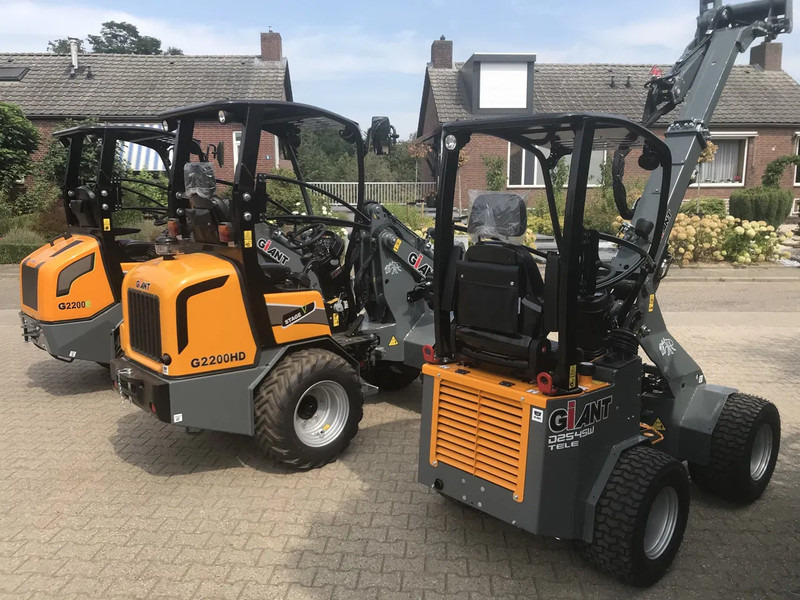 Giant Giant G1200 tele / G2300 HD / G2200 E - Compact loader: picture 5 Giant Giant G1200 tele / G2300 HD / G2200 E - Compact loader: picture 5