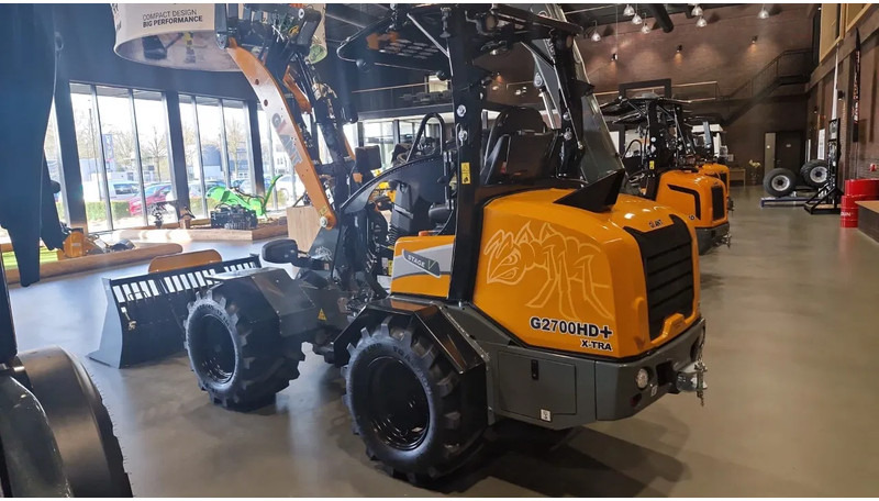 Giant Jubileum modellen G2500 HD & G2700 HD - Compact loader: picture 3 Giant Jubileum modellen G2500 HD & G2700 HD - Compact loader: picture 3