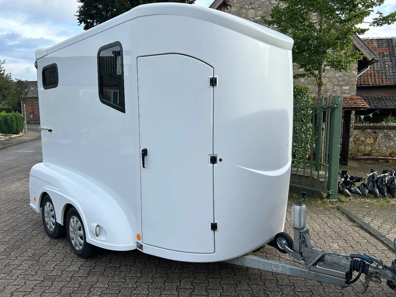 MTM MTM innovan - Horse trailer: picture 1 MTM MTM innovan - Horse trailer: picture 1