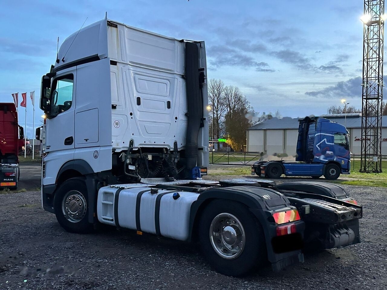 Mercedes-Benz Actros 1845 - Tractor unit: picture 4 Mercedes-Benz Actros 1845 - Tractor unit: picture 4
