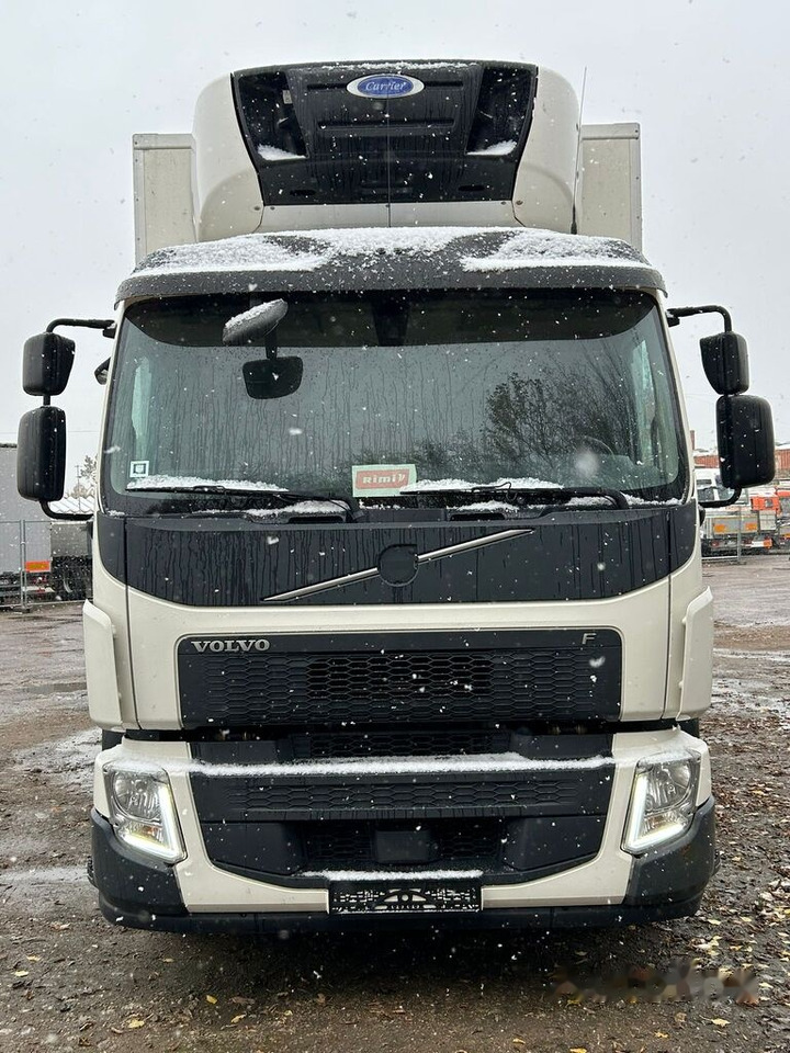 Volvo FE - Refrigerated truck: picture 2 Volvo FE - Refrigerated truck: picture 2