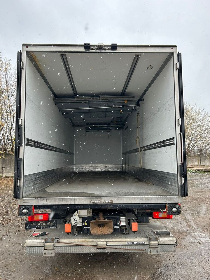 Volvo FE - Refrigerated truck: picture 5 Volvo FE - Refrigerated truck: picture 5