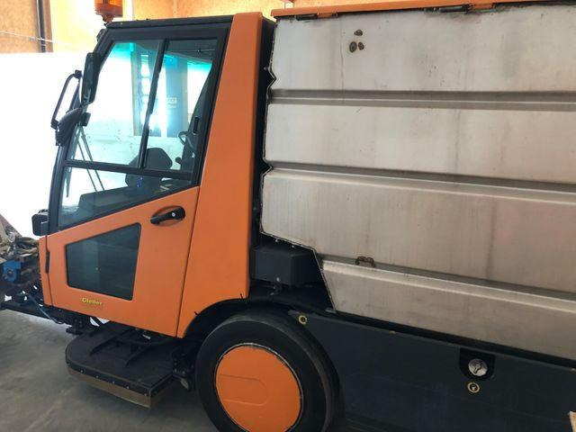 AEBI SCHMIDT Úttisztító - Road sweeper: picture 4 AEBI SCHMIDT Úttisztító - Road sweeper: picture 4