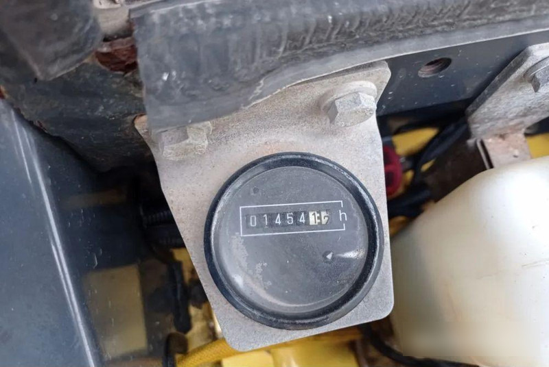 Roller Bomag BW 100: picture 13