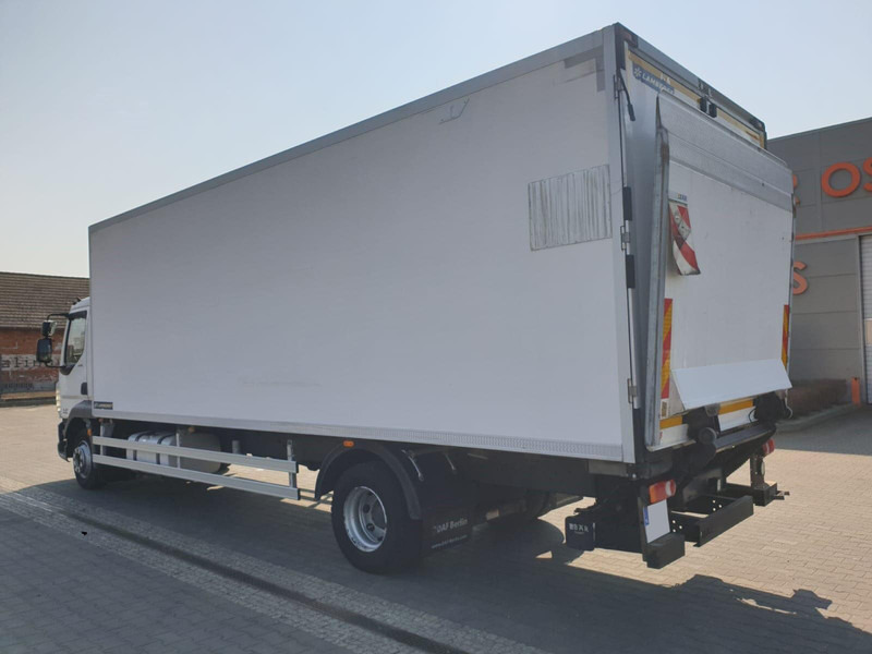 DAF LF 220 EURO 6 6 CYL. LAMBERET - Refrigerated truck: picture 3 DAF LF 220 EURO 6 6 CYL. LAMBERET - Refrigerated truck: picture 3