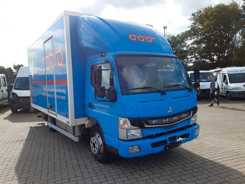 FUSO E CANTER 7C18 E 4X2 - Box truck: picture 1 FUSO E CANTER 7C18 E 4X2 - Box truck: picture 1