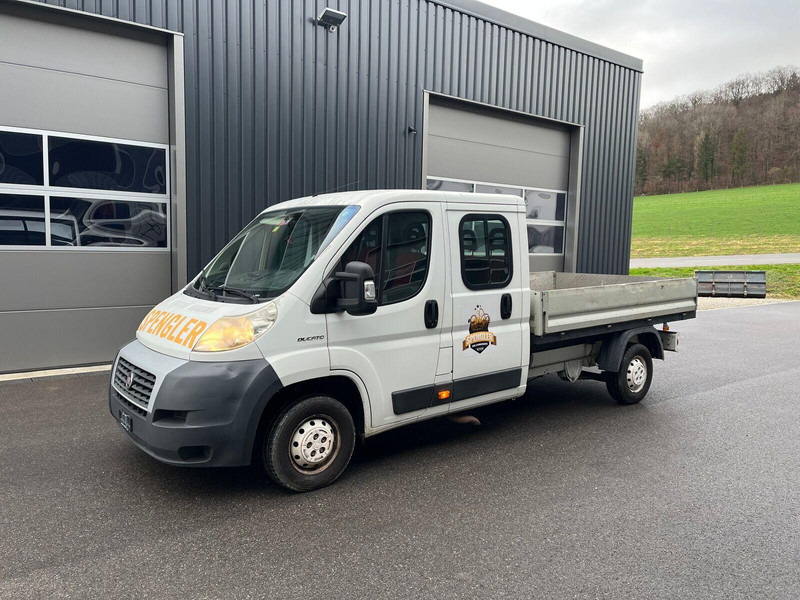 Fiat Ducato 2.3 Doka platós - Open body delivery van, Crew cab van: picture 2 Fiat Ducato 2.3 Doka platós - Open body delivery van, Crew cab van: picture 2