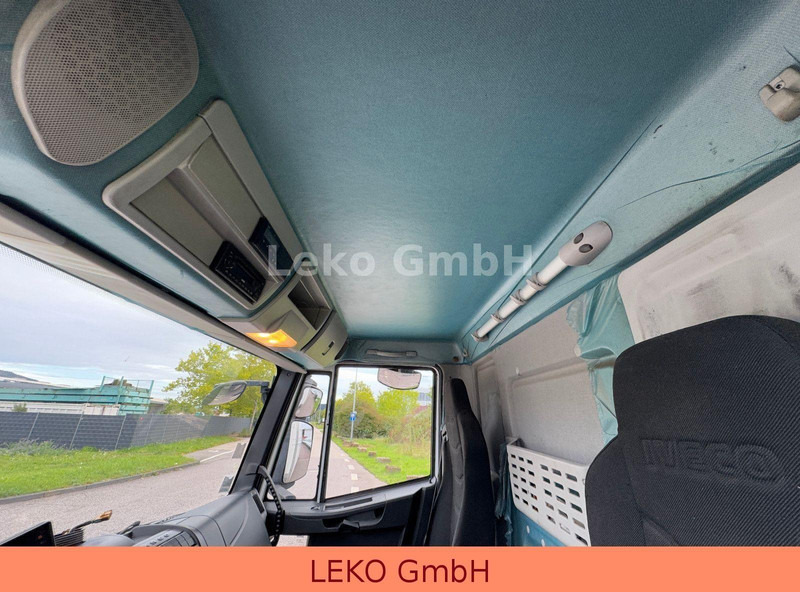 Box truck Iveco 120E19: picture 15