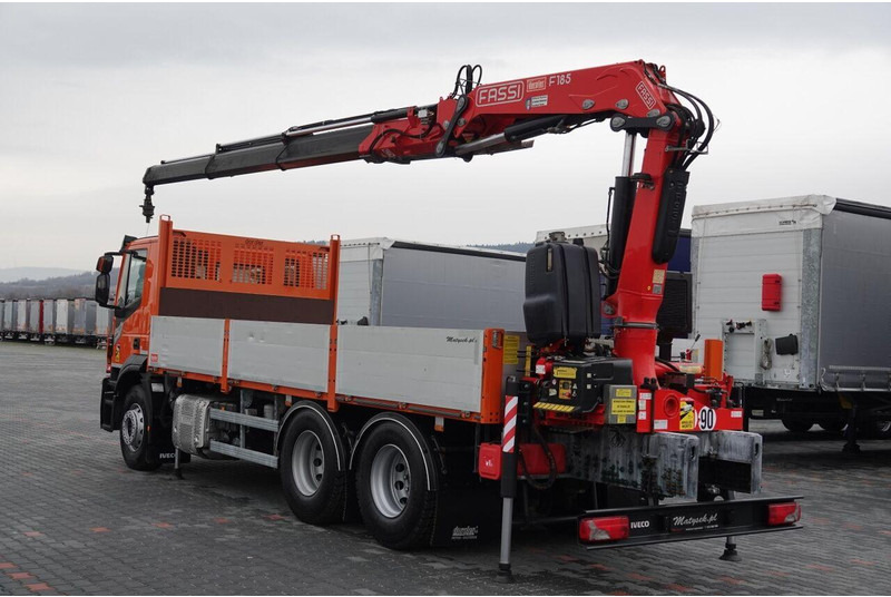 Iveco 420 - Dropside/ Flatbed truck, Crane truck: picture 4 Iveco 420 - Dropside/ Flatbed truck, Crane truck: picture 4