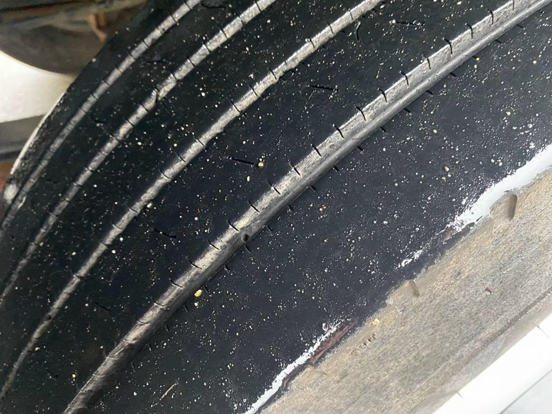 Leasing of Iveco AD 410 T51 Iveco AD 410 T51: picture 12