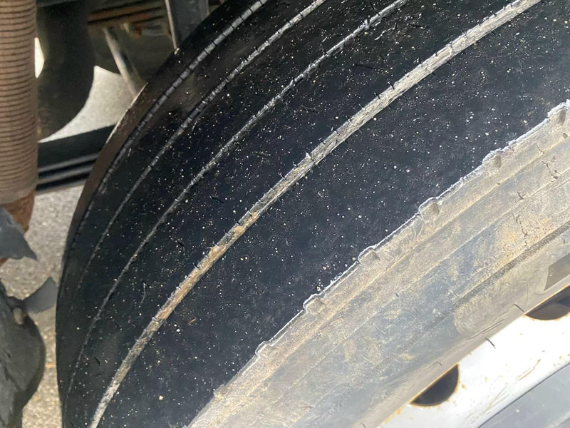 Leasing of Iveco AD 410 T51 Iveco AD 410 T51: picture 11