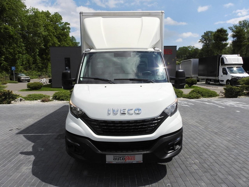 Iveco DAILY 35C14 KONTENER 8 PALET TEMPOMAT KLIMATYZACJA  BLIŹNIACZE K - Closed box van: picture 5 Iveco DAILY 35C14 KONTENER 8 PALET TEMPOMAT KLIMATYZACJA  BLIŹNIACZE K - Closed box van: picture 5