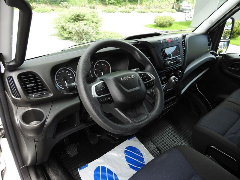 Iveco DAILY 35C14 KONTENER 8 PALET TEMPOMAT KLIMATYZACJA  BLIŹNIACZE K - Closed box van: picture 2 Iveco DAILY 35C14 KONTENER 8 PALET TEMPOMAT KLIMATYZACJA  BLIŹNIACZE K - Closed box van: picture 2