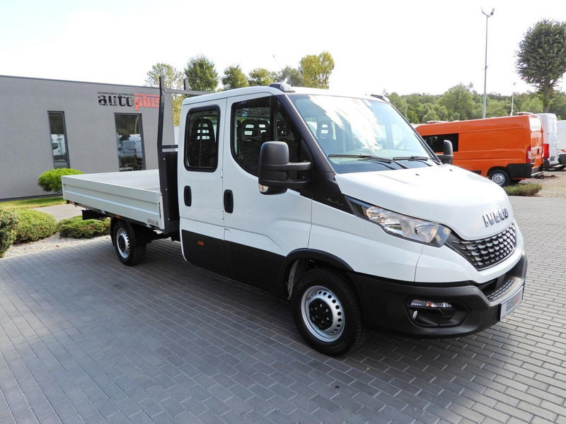 Iveco DAILY 35S14 SKRZYNIA PODWÓJNA KABINA DOKA 7 MIEJSC TEMPOMAT KLIM - Open body delivery van, Crew cab van: picture 4 Iveco DAILY 35S14 SKRZYNIA PODWÓJNA KABINA DOKA 7 MIEJSC TEMPOMAT KLIM - Open body delivery van, Crew cab van: picture 4