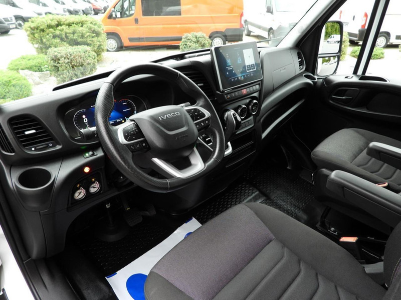 Iveco DAILY 35S18 KONTENER HI-MATIC WINDA 8 PALET TEMPOMAT NAWIGACJA L - Closed box van: picture 2 Iveco DAILY 35S18 KONTENER HI-MATIC WINDA 8 PALET TEMPOMAT NAWIGACJA L - Closed box van: picture 2