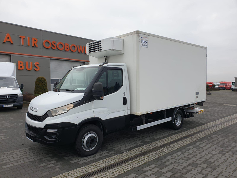Iveco DAILY 60C15 60-150 TWO-CHAMBER REFRIGERATOR CONTAINER ISOTHERM F - Refrigerated truck: picture 2 Iveco DAILY 60C15 60-150 TWO-CHAMBER REFRIGERATOR CONTAINER ISOTHERM F - Refrigerated truck: picture 2