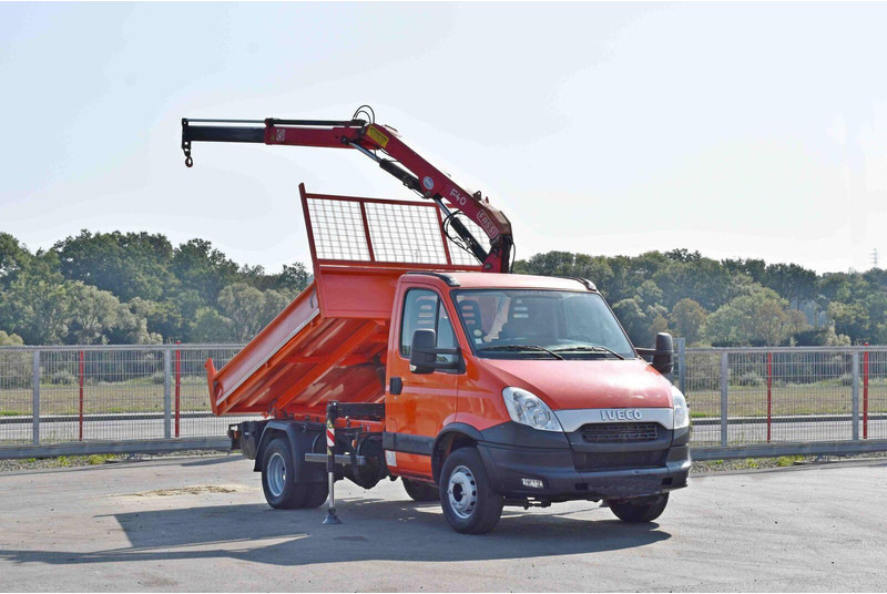 Iveco DAILY 70C17 - Tipper, Crane truck: picture 2 Iveco DAILY 70C17 - Tipper, Crane truck: picture 2